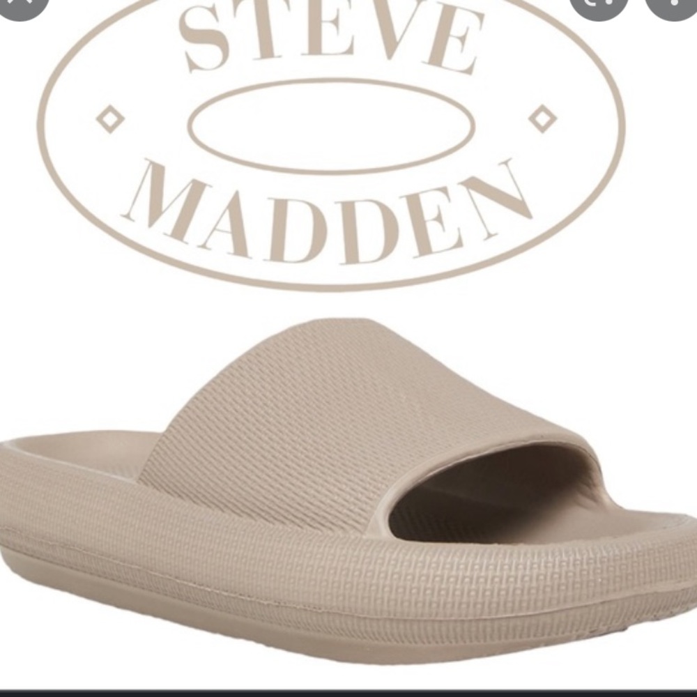 scuba slide by steve madden in taupe